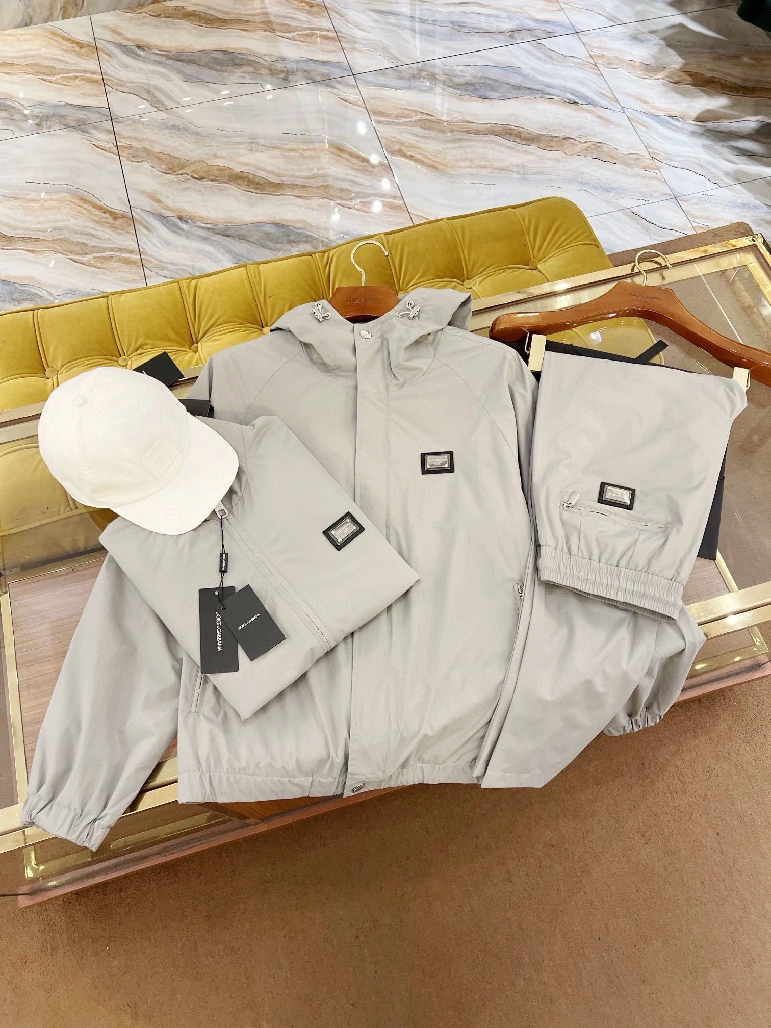 wg.luxury- 4o835& set item:D-F409J1902